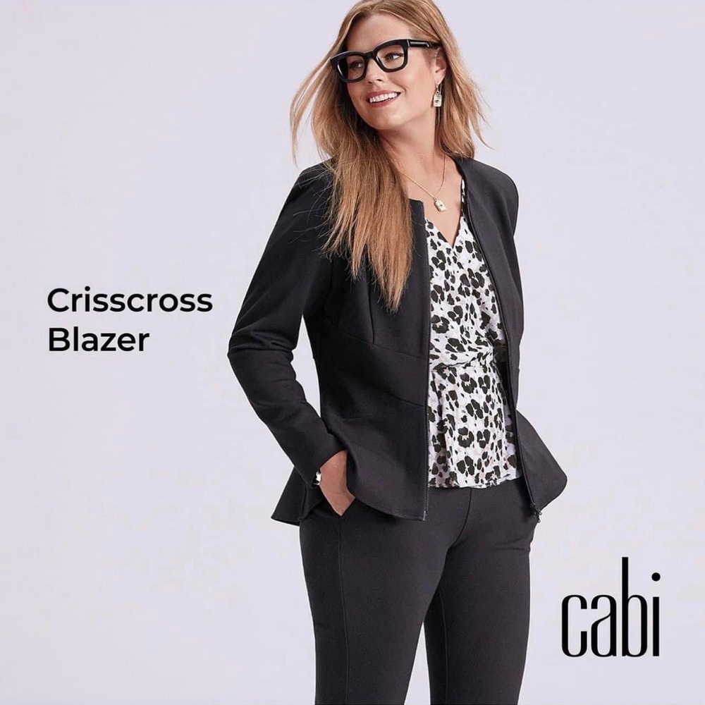 Crisscross blazer size medium nwt #5850 nwt black